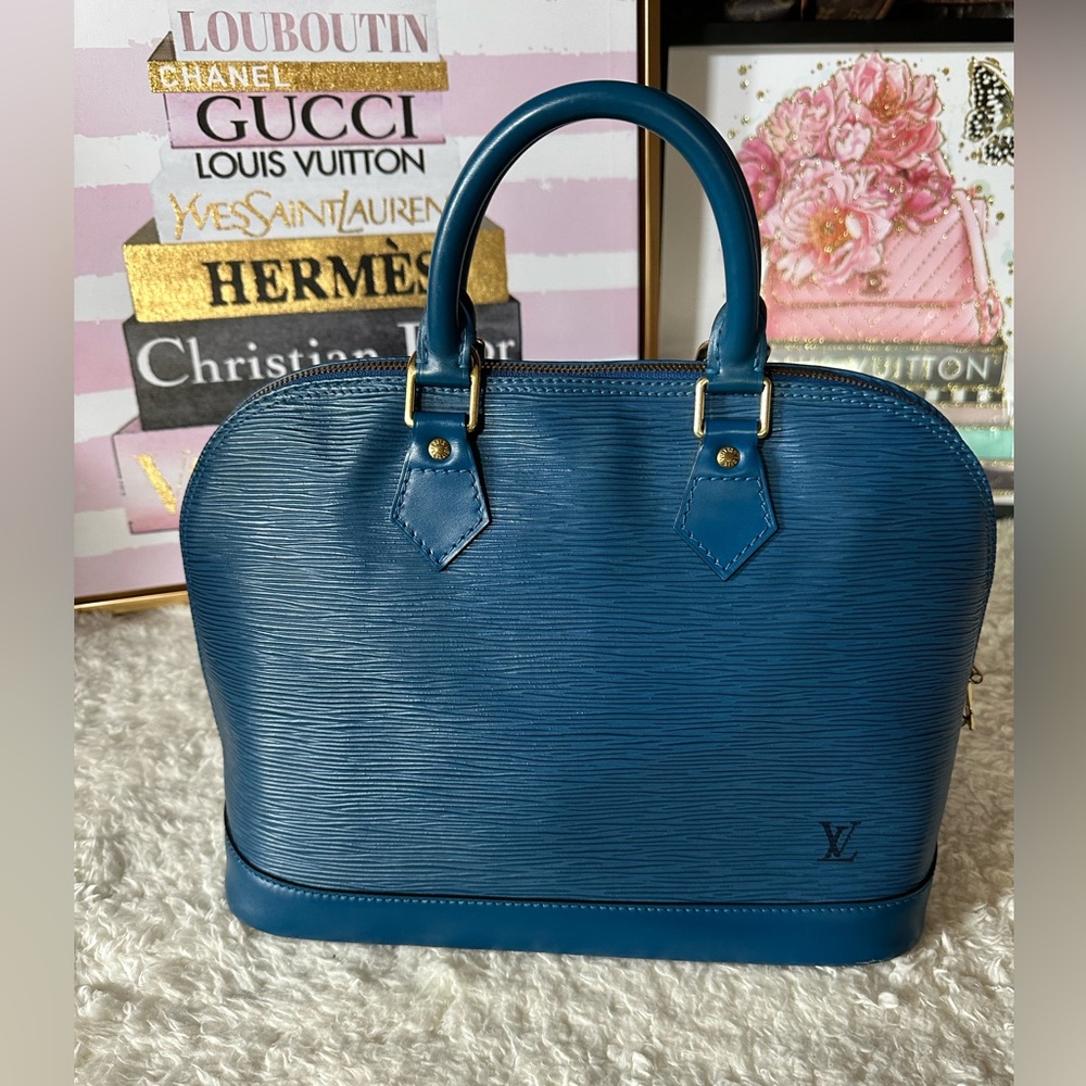 Louis Vuitton Blue Epi Leather Alma PM